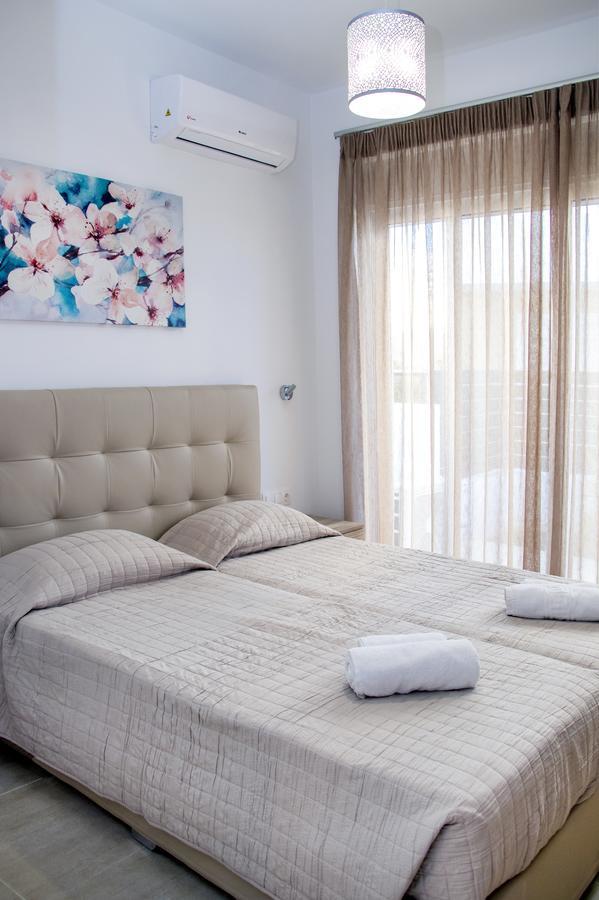 Gennadi Gardens Exclusive Apartments Exterior photo