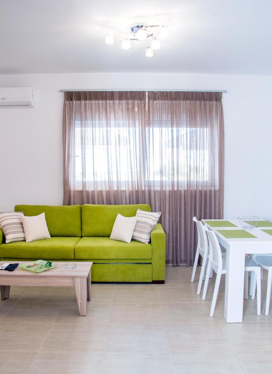 Gennadi Gardens Exclusive Apartments Exterior photo
